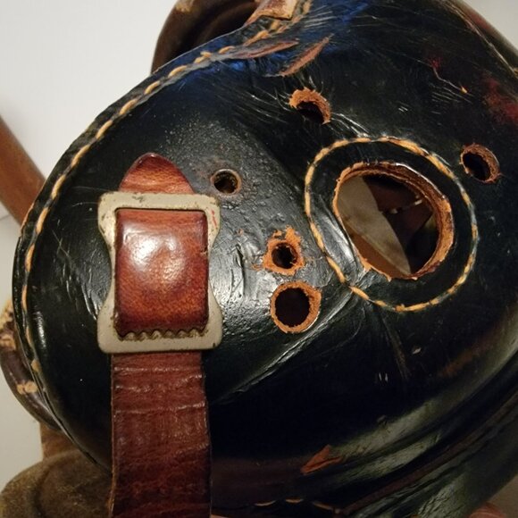 Vintage 1940's Leather Football Helmet - Picture 10 of 11